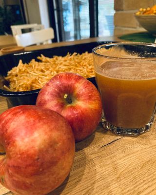 Možno nemajú dokonalý tvar, majú zopár bodiek, no sú z vašej záhrady a viete čo NE/OBSAHUJÚ. Áno, dá sa dopestovať krásne,...